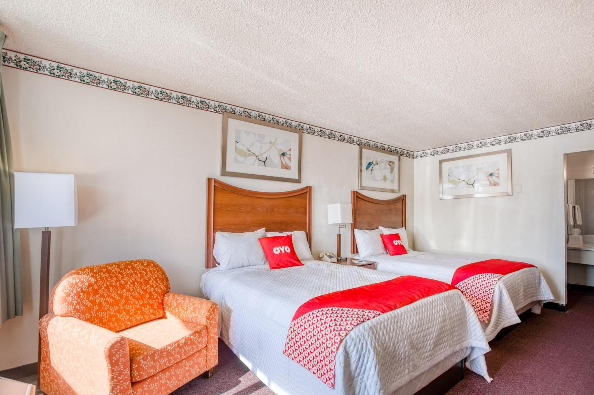 Oyo Hotel Petersburg Va - Templeton מראה חיצוני תמונה